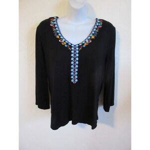 VTG Phool Top Size XL Embroidered V-Neck